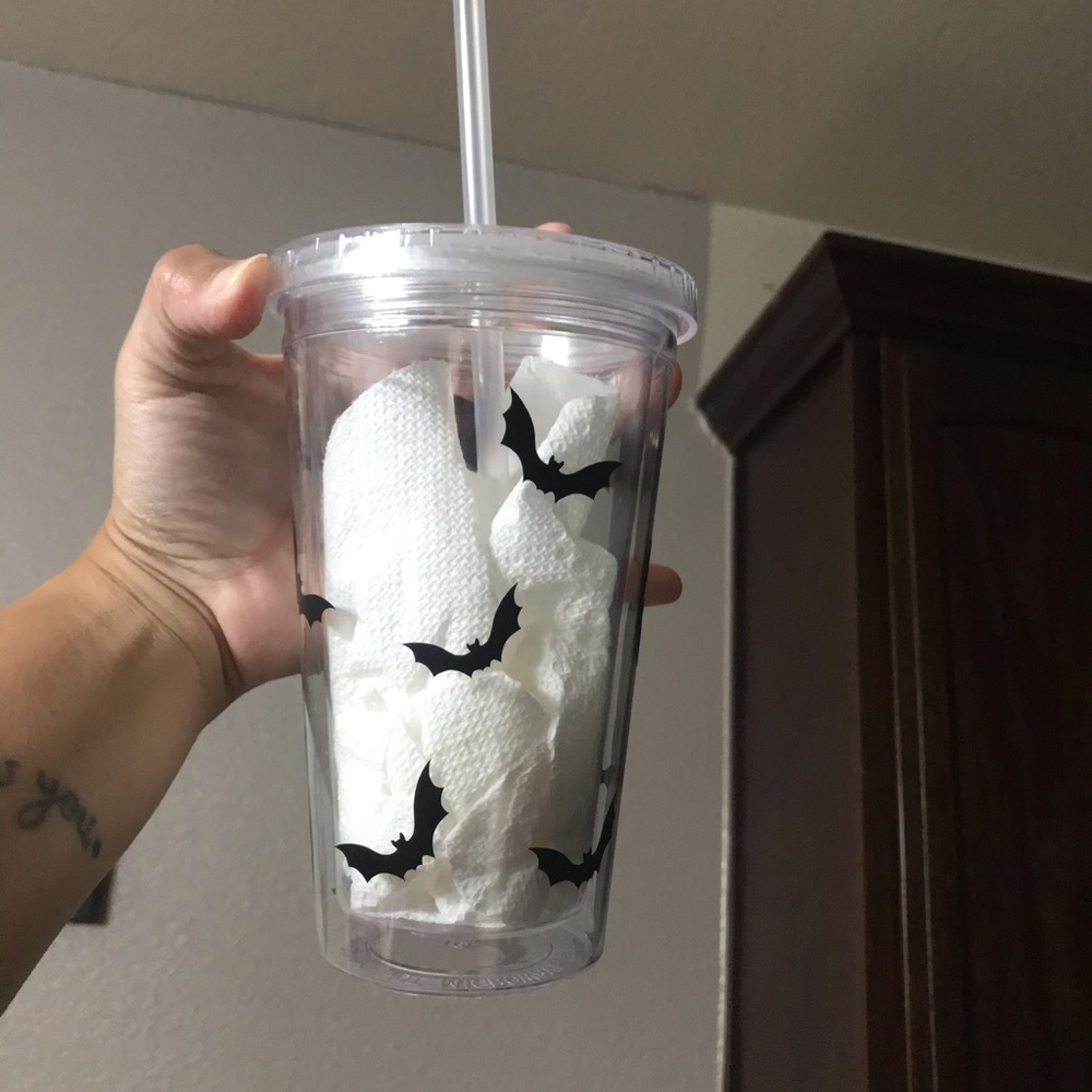Wednesday Addams Tumbler Bottle - Picture 4 of 4